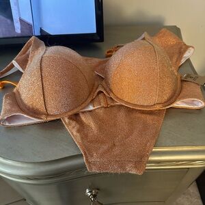 Orange sparkling VS bikini